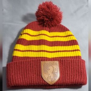Harry‎ Potter Gryffindor Cuff Beanie Gold And Maroon.  Like new